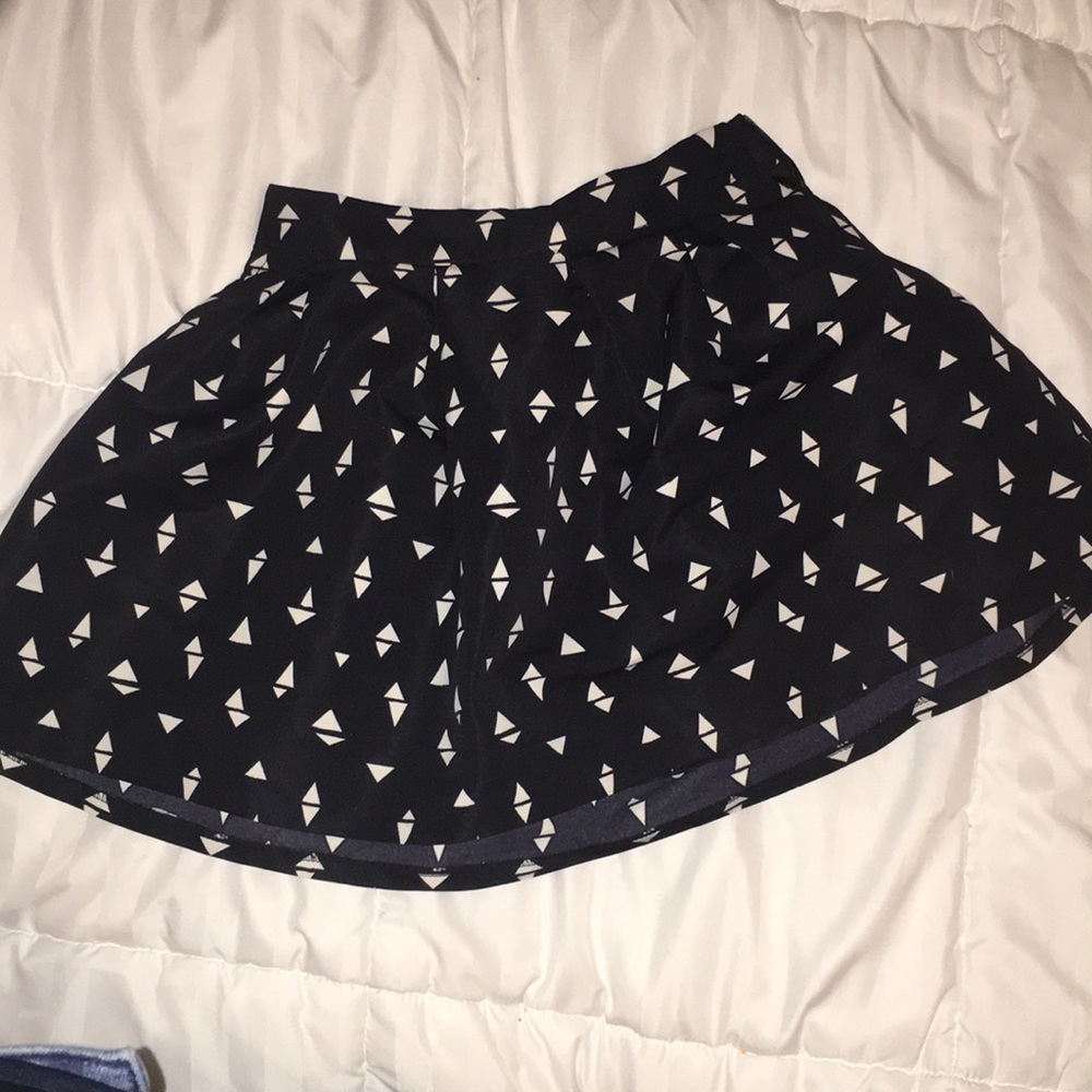 Super cute skirt from forever 21 with pockets